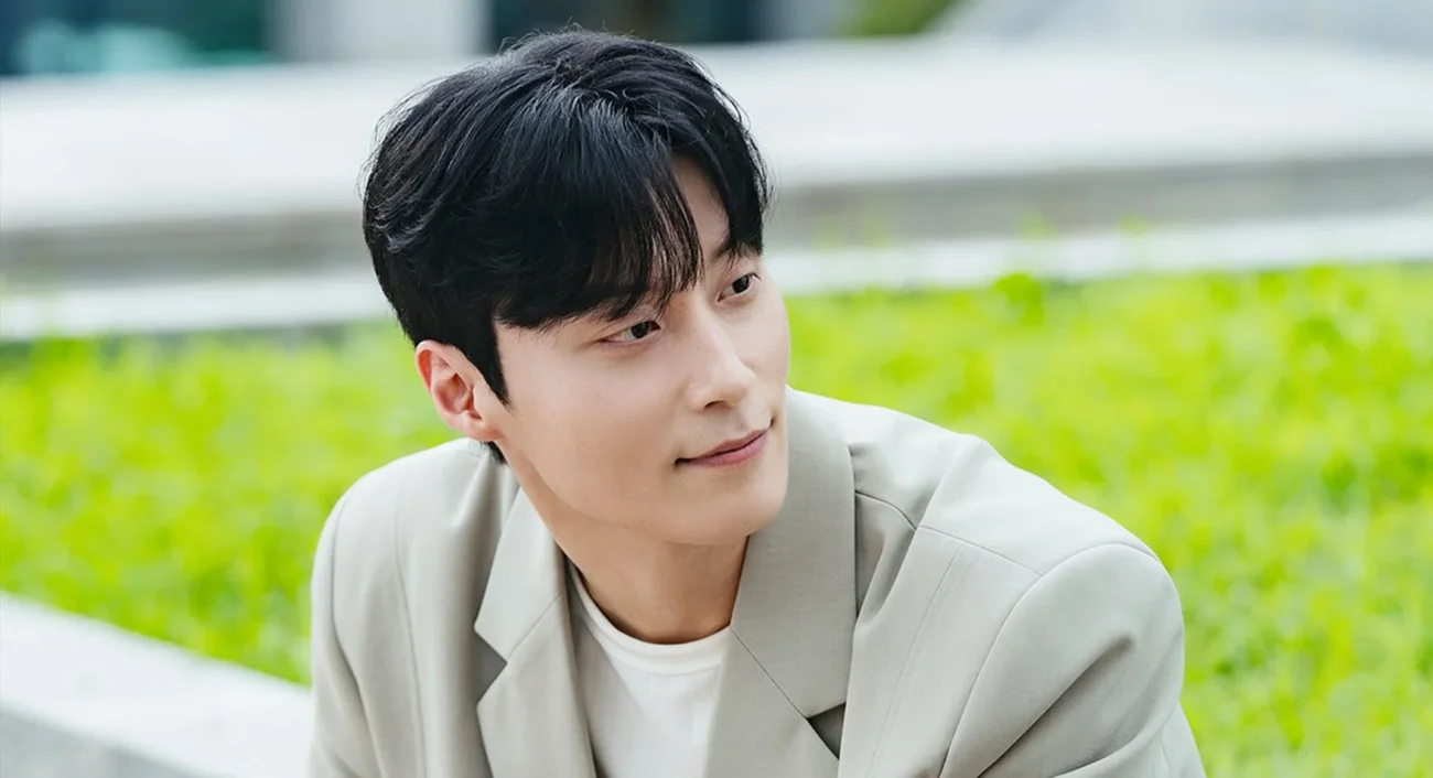 Heo Nam-joon as Ji Sang-woo in the "When The Phone Rings" Drama