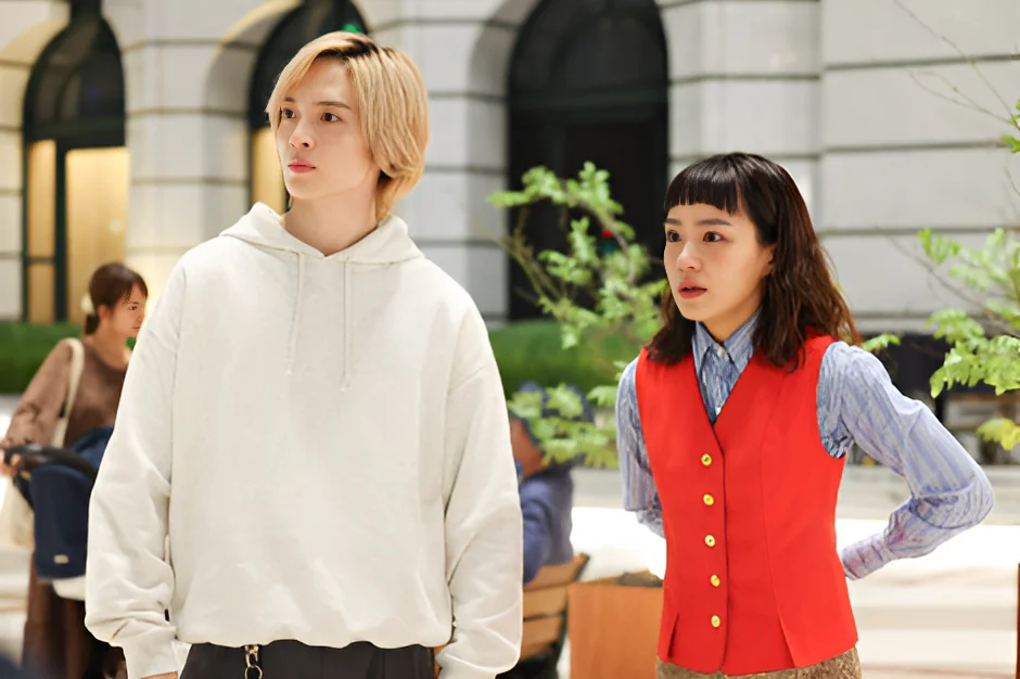 A scene from the drama "I Wanna Punch That Scumbag!". Image: TBS.