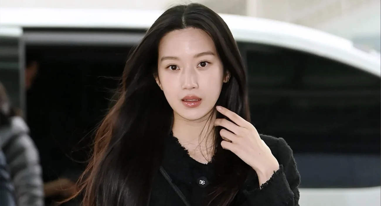 Moon Ga-Young