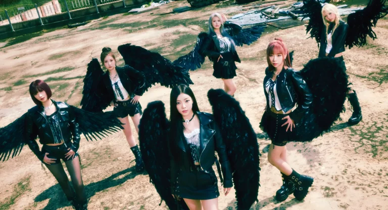 PURPLE KISS' "HEADWAY" mini-album's image