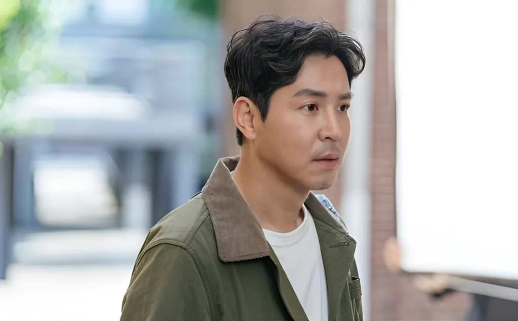 Yoon Jung-jae (Choi Won-young)