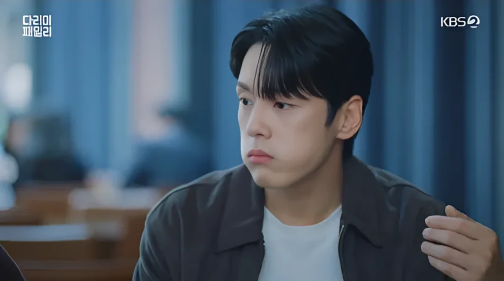 Gang-ju (Kim Jung-hyun) 