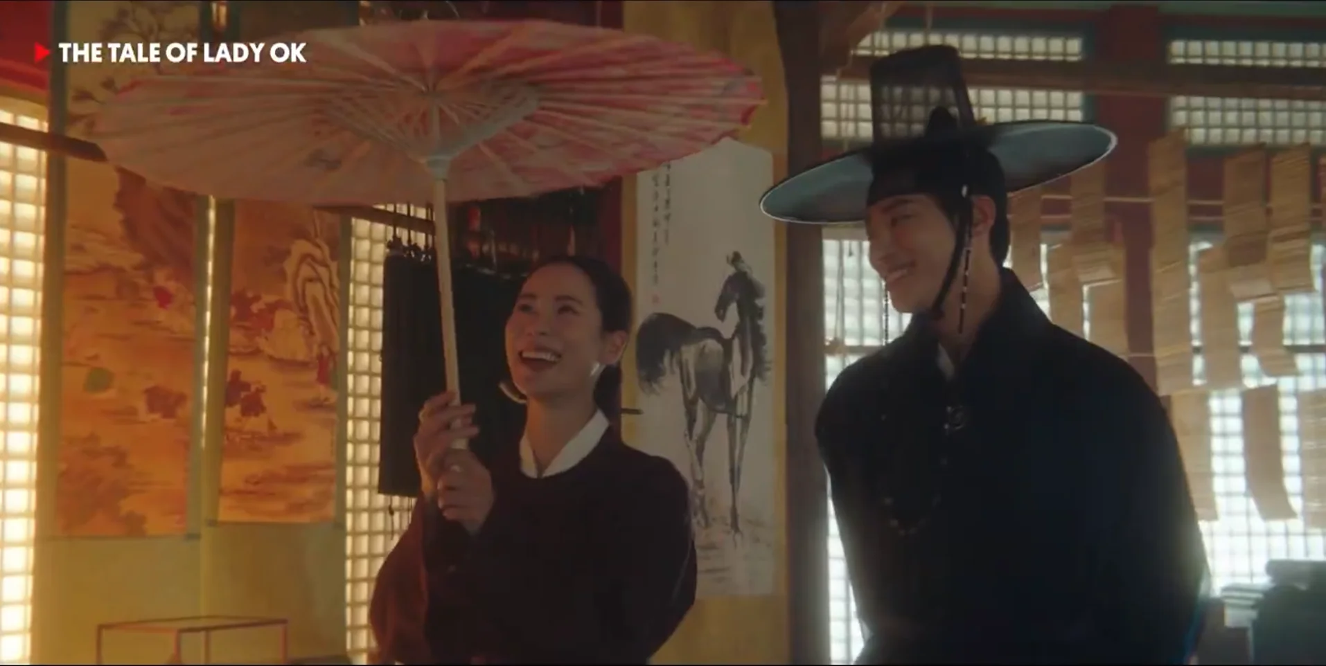 Seung-hwi (Choo Young-woo) and Tae-young (Lim Ji-yeon)